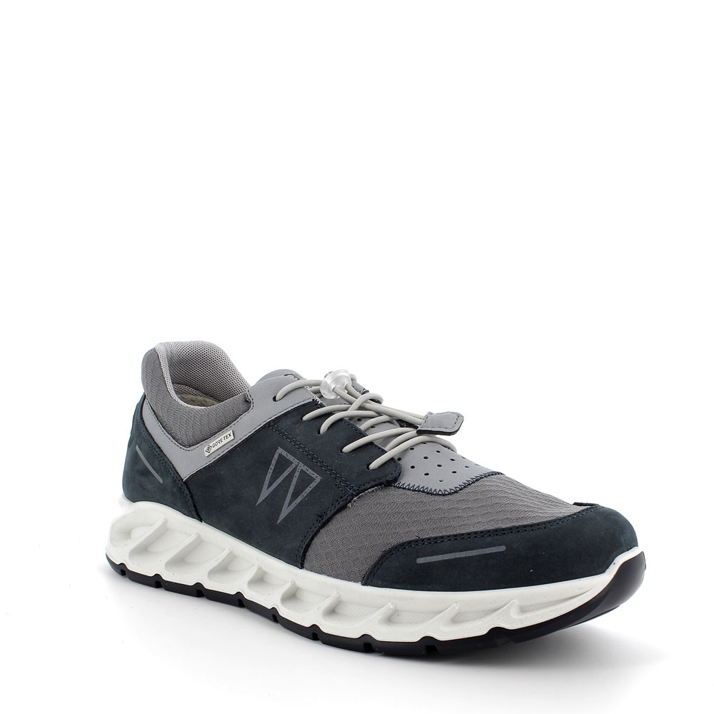 Blue-grey man's gore-tex® sneaker