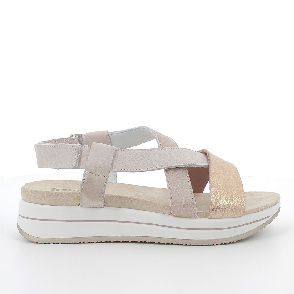 Earth shoes hibiscus hotsell