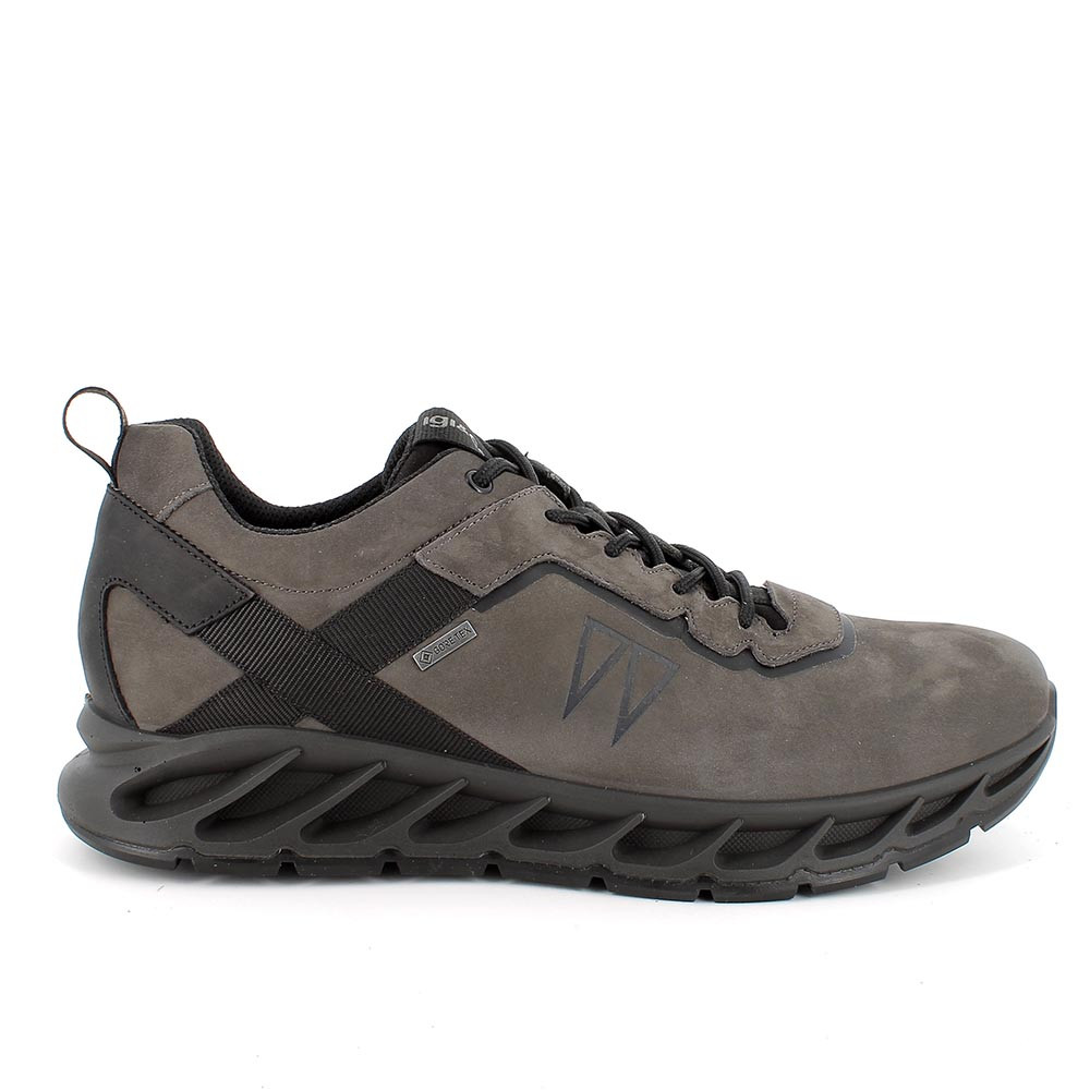 Gore tex store sneakers waterproof