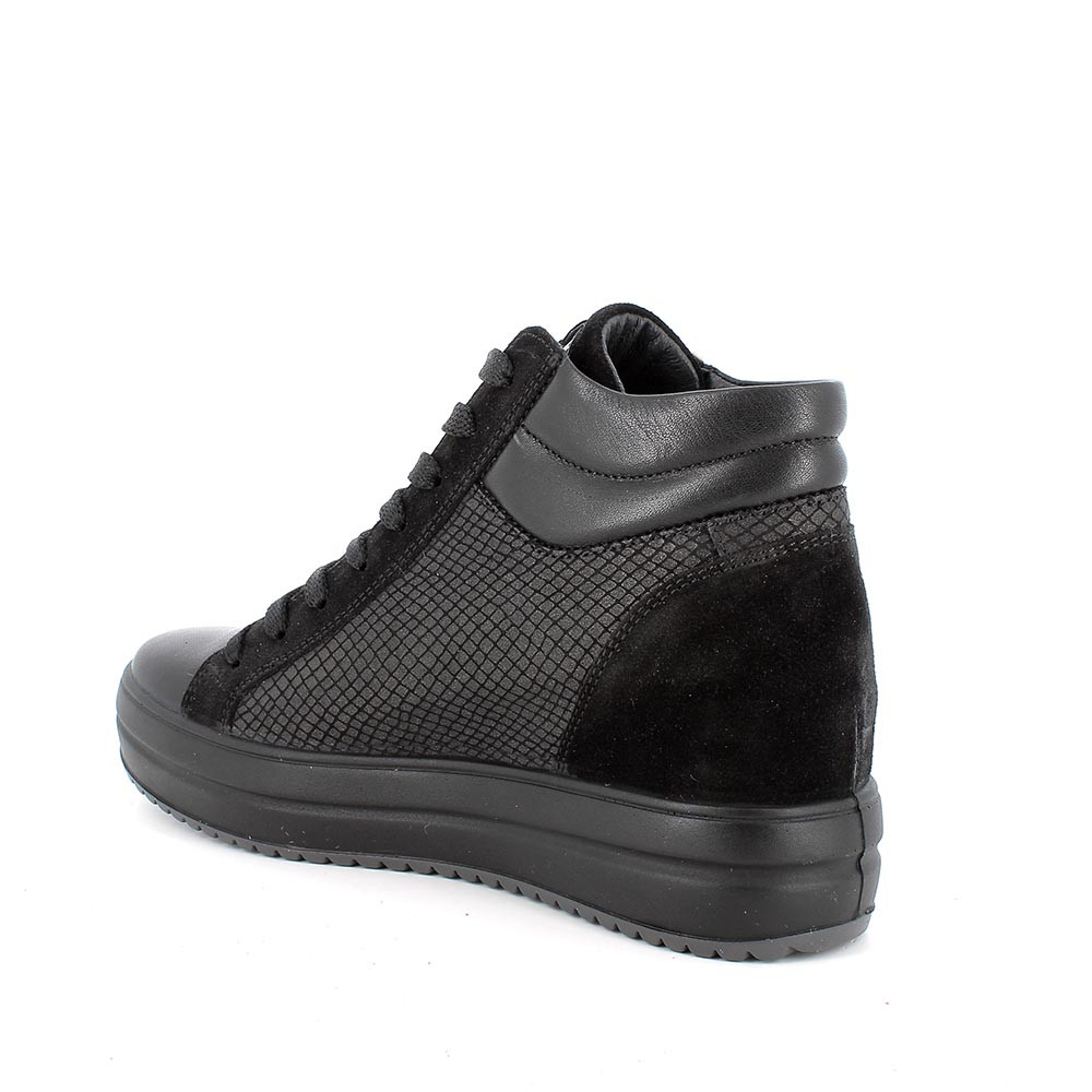Scarpe sportive zeppa interna on sale