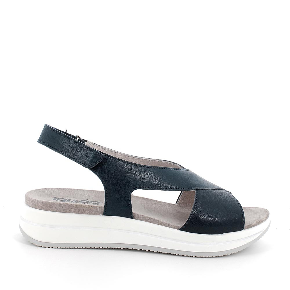 SANDALS WITH WEDGE