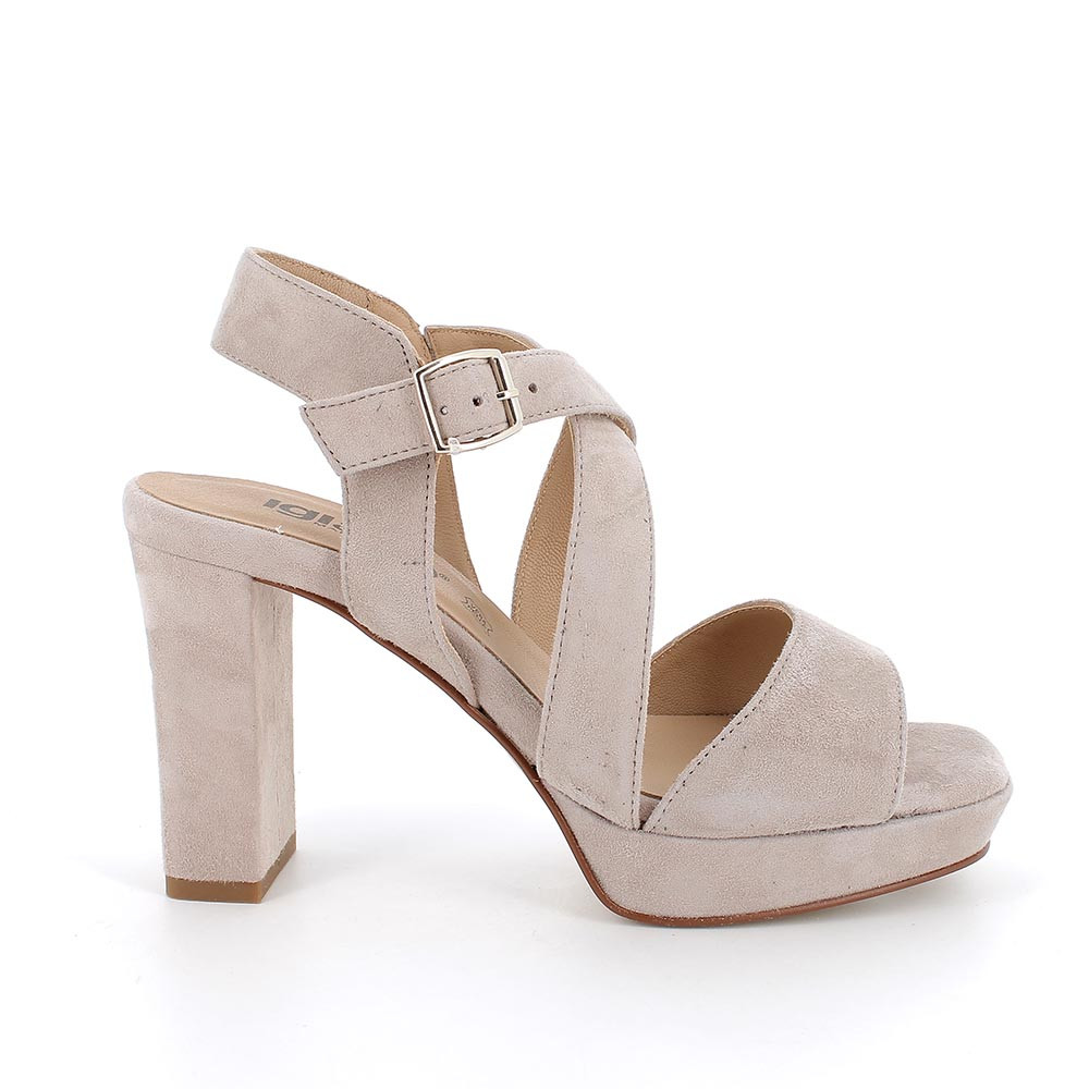 Sandali con rialzo hot sale
