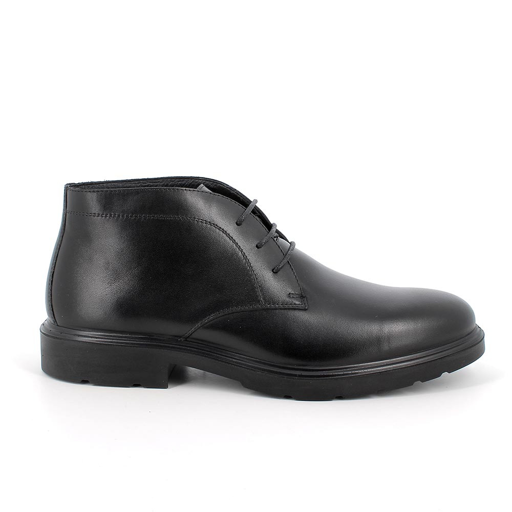 MAN MIDCUT SHOES