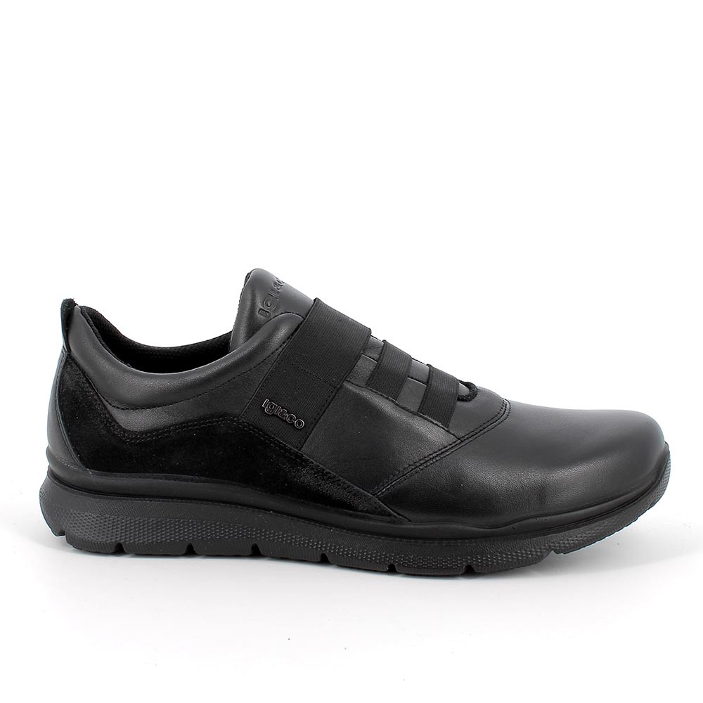 MAN SHOE