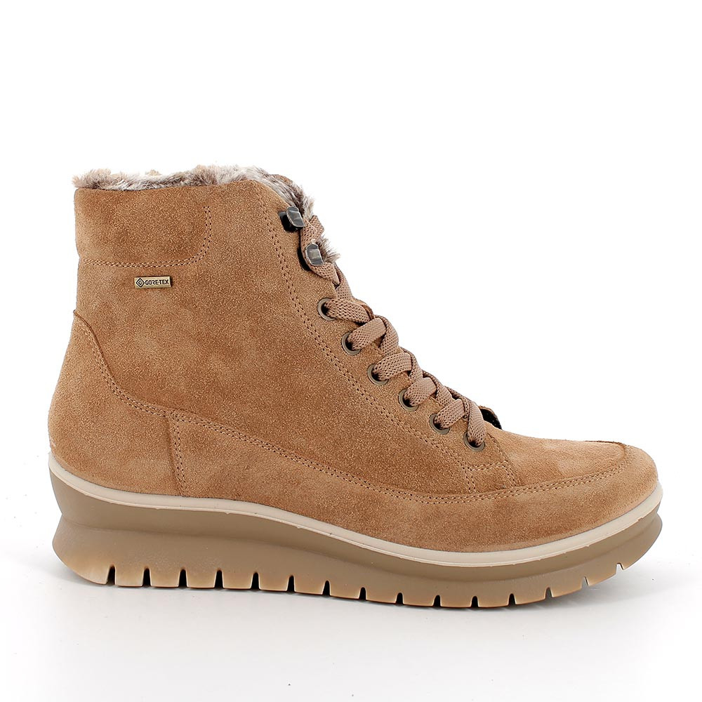 WOMAN GORE TEX ANKLE BOOTS
