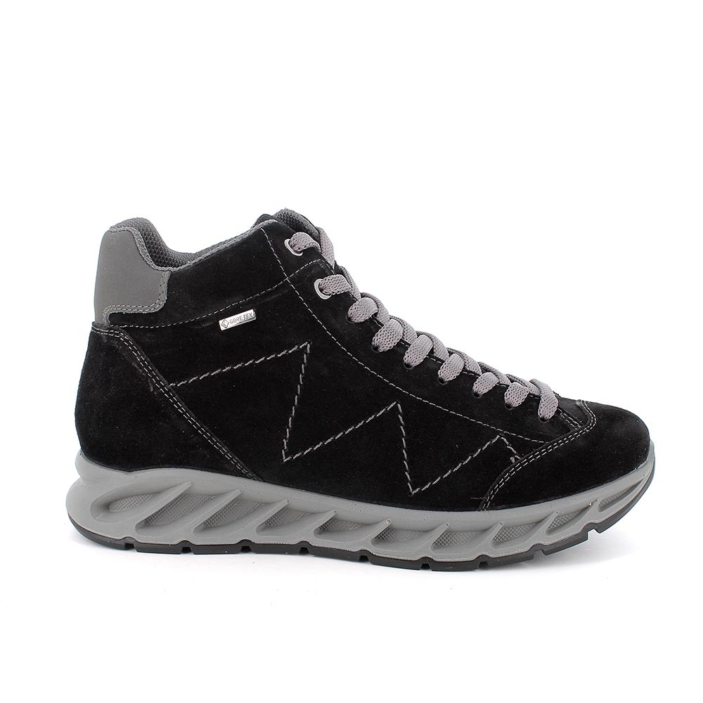 Scarponcini goretex best sale