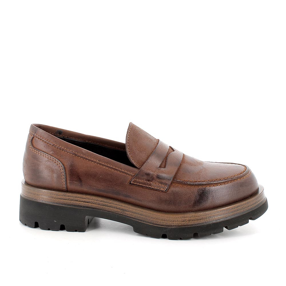 Mocassini marroni on sale