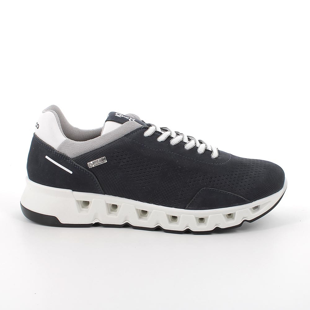 ZAPATILLAS DEPORTIVAS CON GORE TEX SURROUND CABALLERO