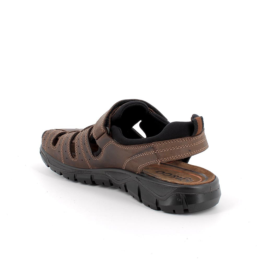 MAN SANDALS