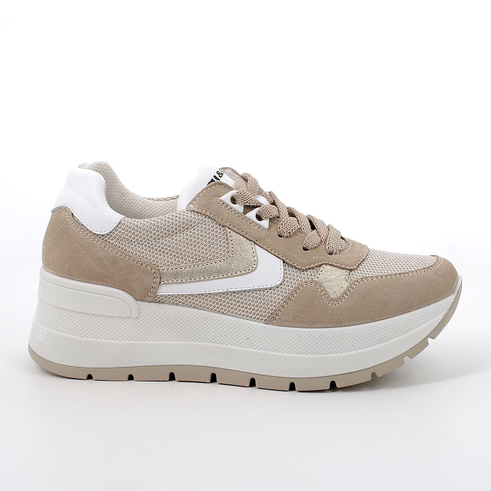 SNEAKERS WITH WEDGE