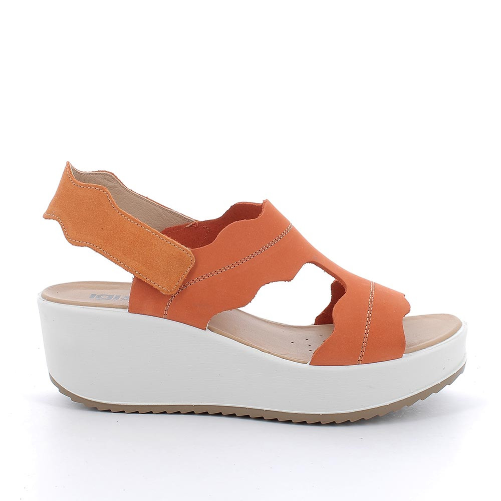 SANDALS WITH WEDGE
