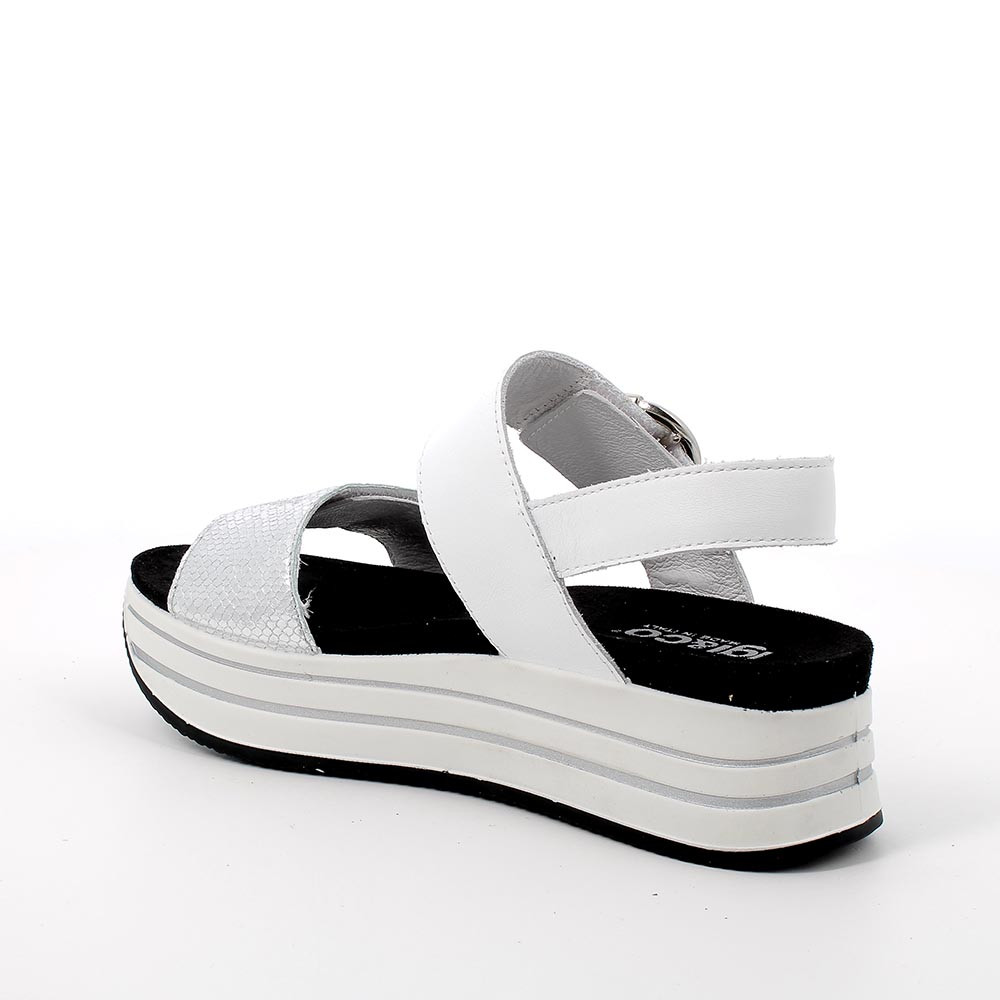 sandal with wedge in leather woman silver-white