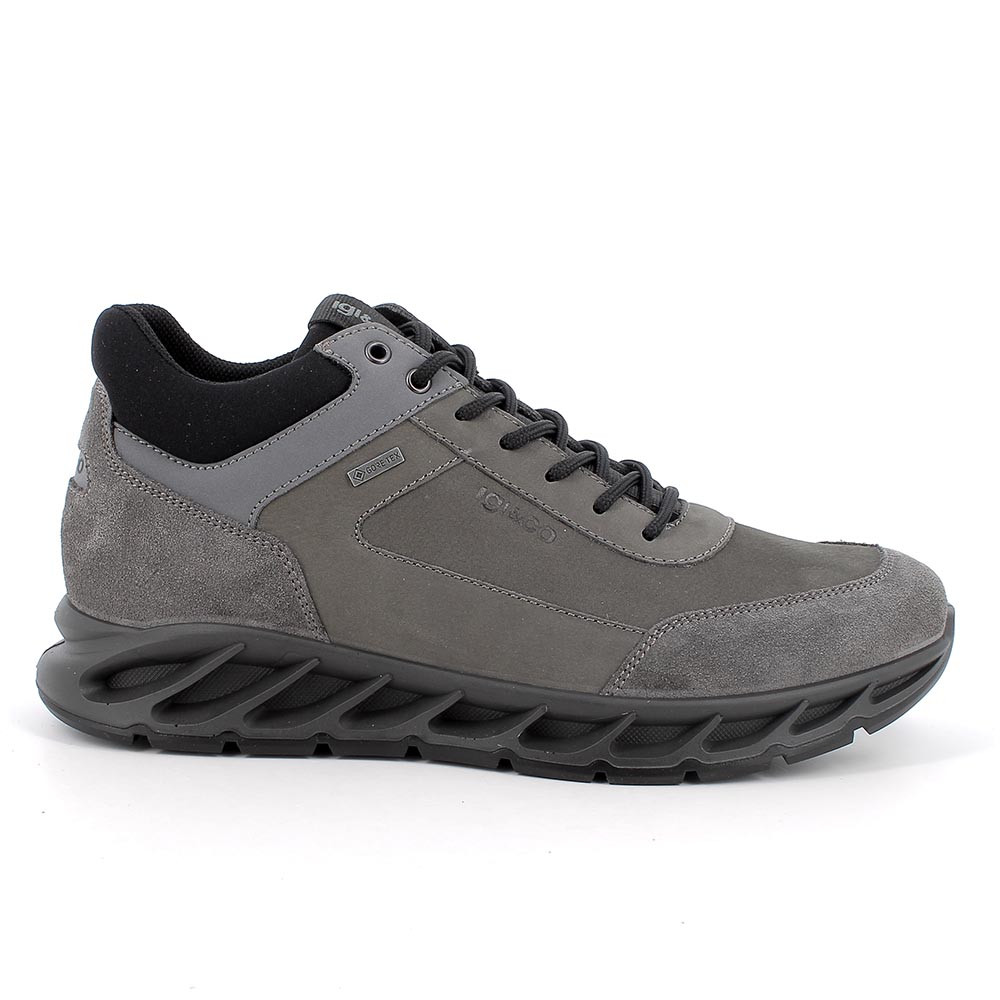 MAN GORE TEX SNEAKERS