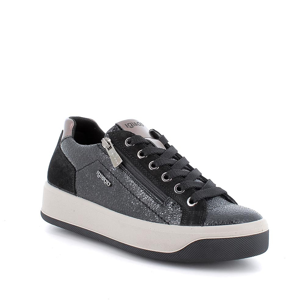 Sneakers in pelle da donna nero laminato