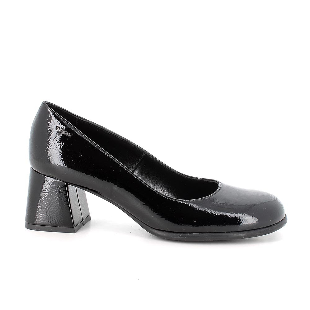 ZAPATO&#x20;DE&#x20;SAL&#xD3;N&#x20;CON&#x20;TACON