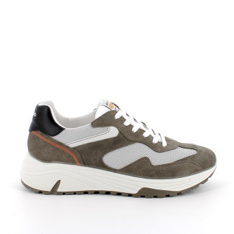 MANN SNEAKER GRUEN UND GRAU MIT SENKEL MANN SNEAKER GRUEN UND GRAU MIT SENKEL