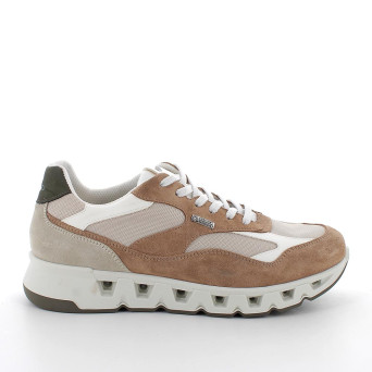 MANN SNEAKER GORE-TEX® SURROUND BRAUN MIT SENKEL MANN SNEAKER GORE-TEX® SURROUND BRAUN MIT SENKEL