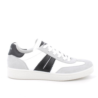 Sneakers for women white with laces Sneakers for women white with laces