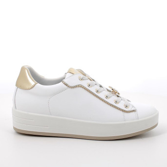 DAME SNEAKER WEISS MIT SENKEL DAME SNEAKER WEISS MIT SENKEL