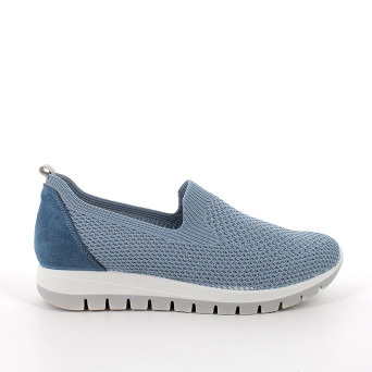 DAME SLIP ON MIT SOCKE HIMMELBLAU MIT ELASTIK DAME SLIP ON MIT SOCKE HIMMELBLAU MIT ELASTIK