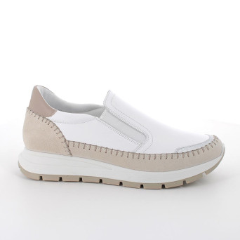 DAME SLIP ON WEISS UND BEIGE MIT ELASTIK DAME SLIP ON WEISS UND BEIGE MIT ELASTIK