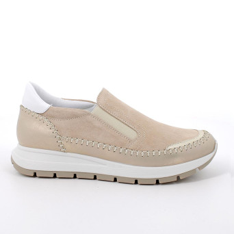 DAME SLIP ON BEIGE MIT ELASTIK DAME SLIP ON BEIGE MIT ELASTIK