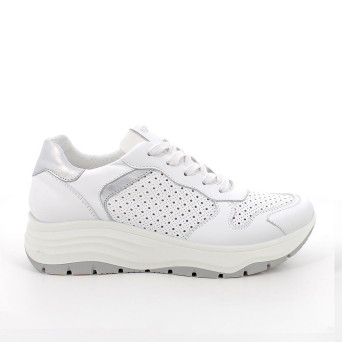 DAME SNEAKER MIT KEILABSATZ WEISS MIT SENKEL DAME SNEAKER MIT KEILABSATZ WEISS MIT SENKEL