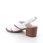 Sandali con tacco da donna bianco con fibbia Sandali con tacco da donna bianco con fibbia