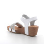 Sandali con zeppa da donna bianco con strap Sandali con zeppa da donna bianco con strap