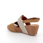 Sandalia de cuña para mujer marron y beige con velcro Sandalia de cuña para mujer marron y beige con velcro