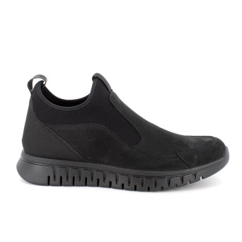 Slip on shoes for men black with elastic Slip on shoes for men black with elastic
