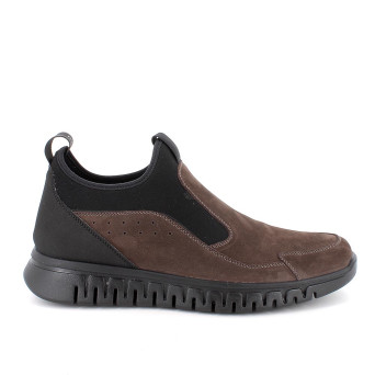 Slip on shoes for men brown with elastic Slip on shoes for men brown with elastic