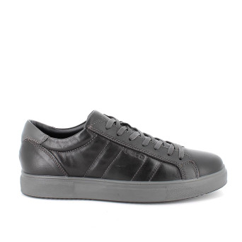 Sneakers for men black with laces Sneakers for men black with laces