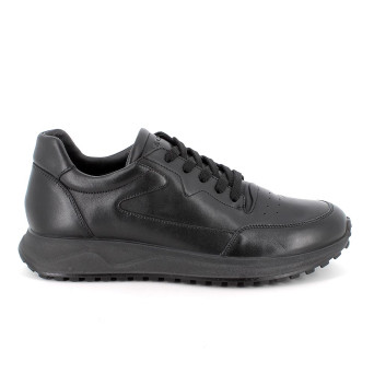 Sneaker pour homme noir avec lacets Sneaker pour homme noir avec lacets