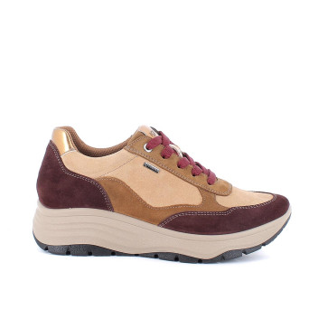 Sneakers gore-tex con zeppa da donna marrone e bordò con lacci Sneakers gore-tex con zeppa da donna marrone e bordò con lacci