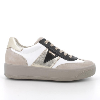 Sneakers da donna bianco e beige con lacci Sneakers da donna bianco e beige con lacci