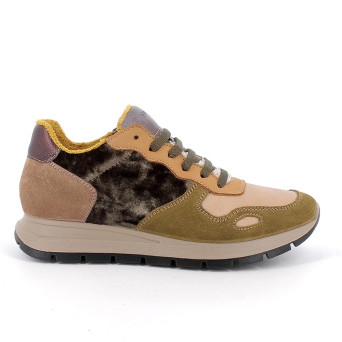 Sneakers da donna verde con lacci Sneakers da donna verde con lacci