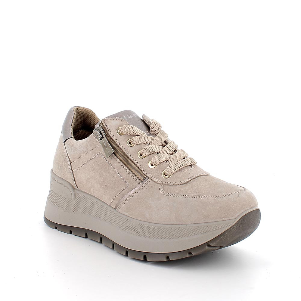 エミー s-l400.jpg