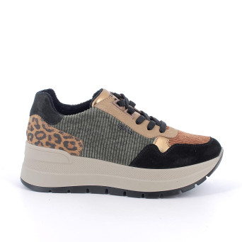 Sneakers con zeppa da donna verde e marrone con lacci Sneakers con zeppa da donna verde e marrone con lacci