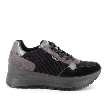 Sneakers con zeppa da donna nero con lacci Sneakers con zeppa da donna nero con lacci