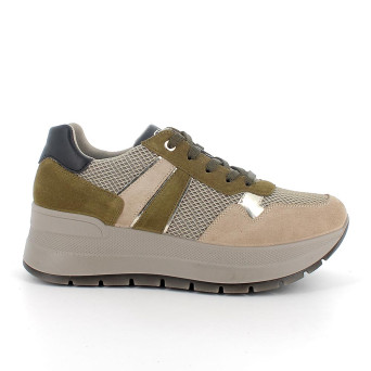 Deportivo con cuña para mujer beige y verde con cordones Deportivo con cuña para mujer beige y verde con cordones