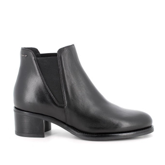 Bottine avec talon pour femme noir avec elastique Bottine avec talon pour femme noir avec elastique