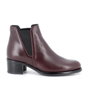 Stivaletti con tacco da donna bordò con elastico Stivaletti con tacco da donna bordò con elastico
