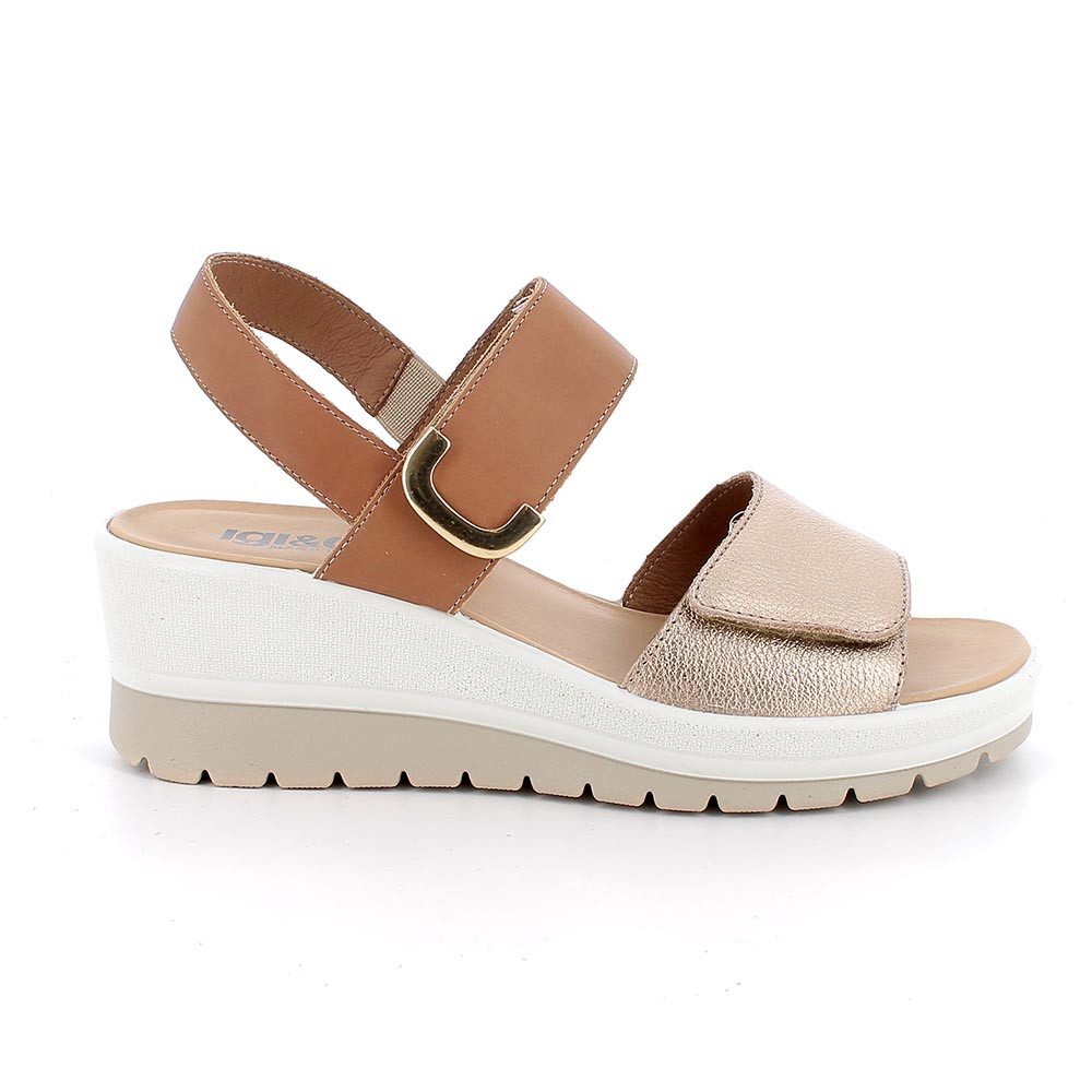 SANDALS WITH WEDGE FOR WOMAN   PLATINUM AND BEIGE WITH VELCRO