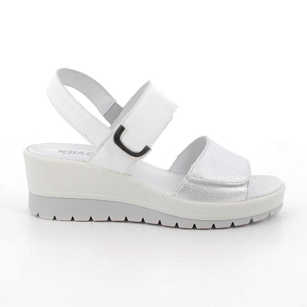 SANDALS WITH WEDGE FOR WOMAN  SILVER AND WHITE WITH VELCRO