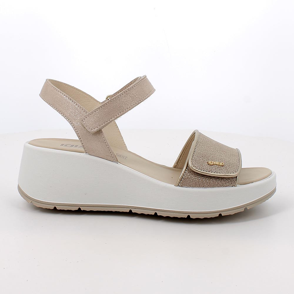 SANDALS WITH WEDGE FOR WOMAN   PLATINUM WITH VELCRO
