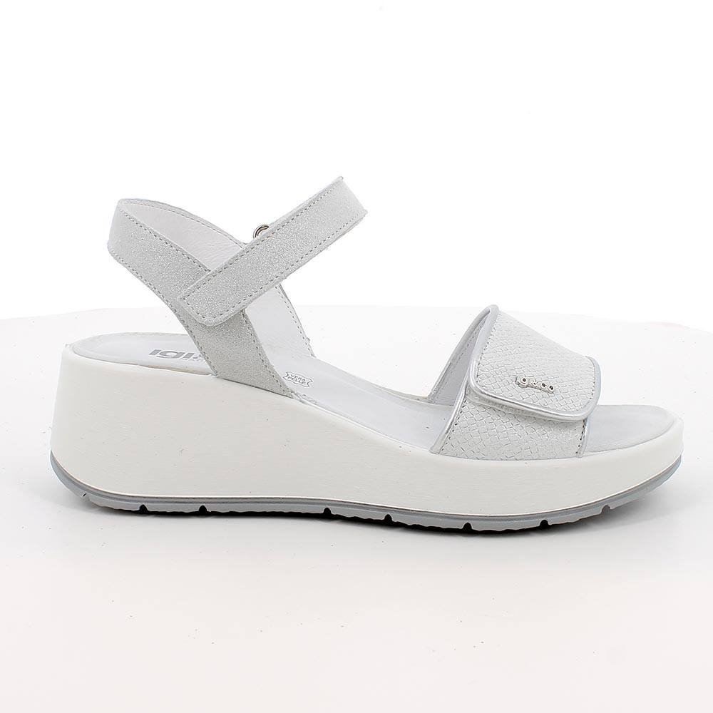SANDALS WITH WEDGE FOR WOMAN  SILVER AND WHITE WITH VELCRO