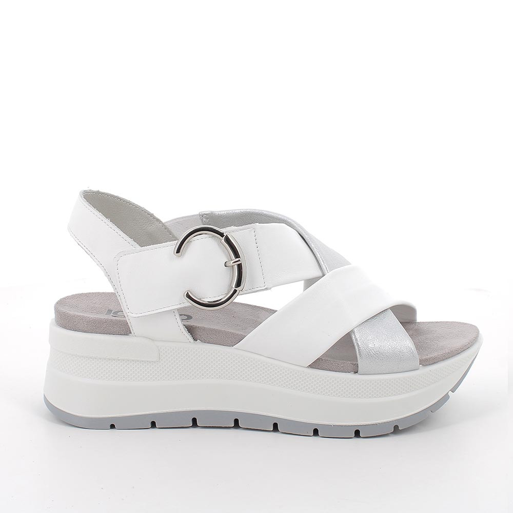 SANDALS WITH WEDGE FOR WOMAN   WHITE AND SILVER WITH VELCRO