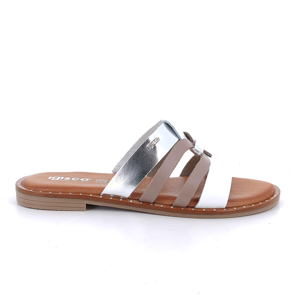 SANDALS FOR WOMAN  WHITE AND SILVER