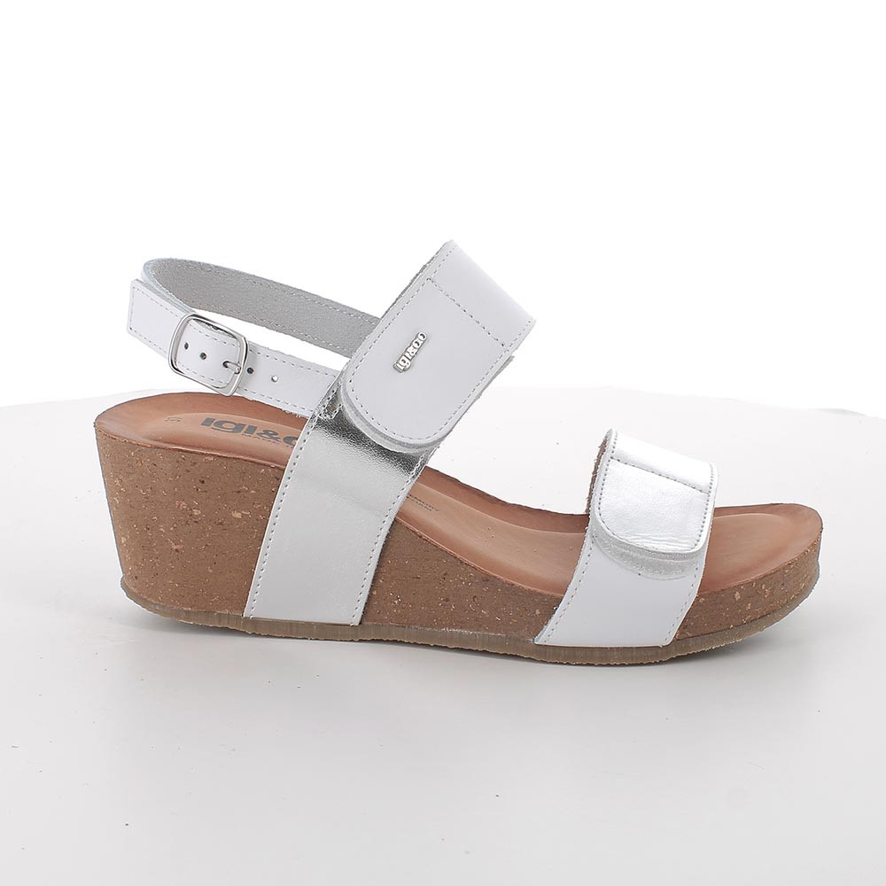 SANDALS WITH WEDGE FOR WOMAN   WHITE AND SILVER WITH VELCRO